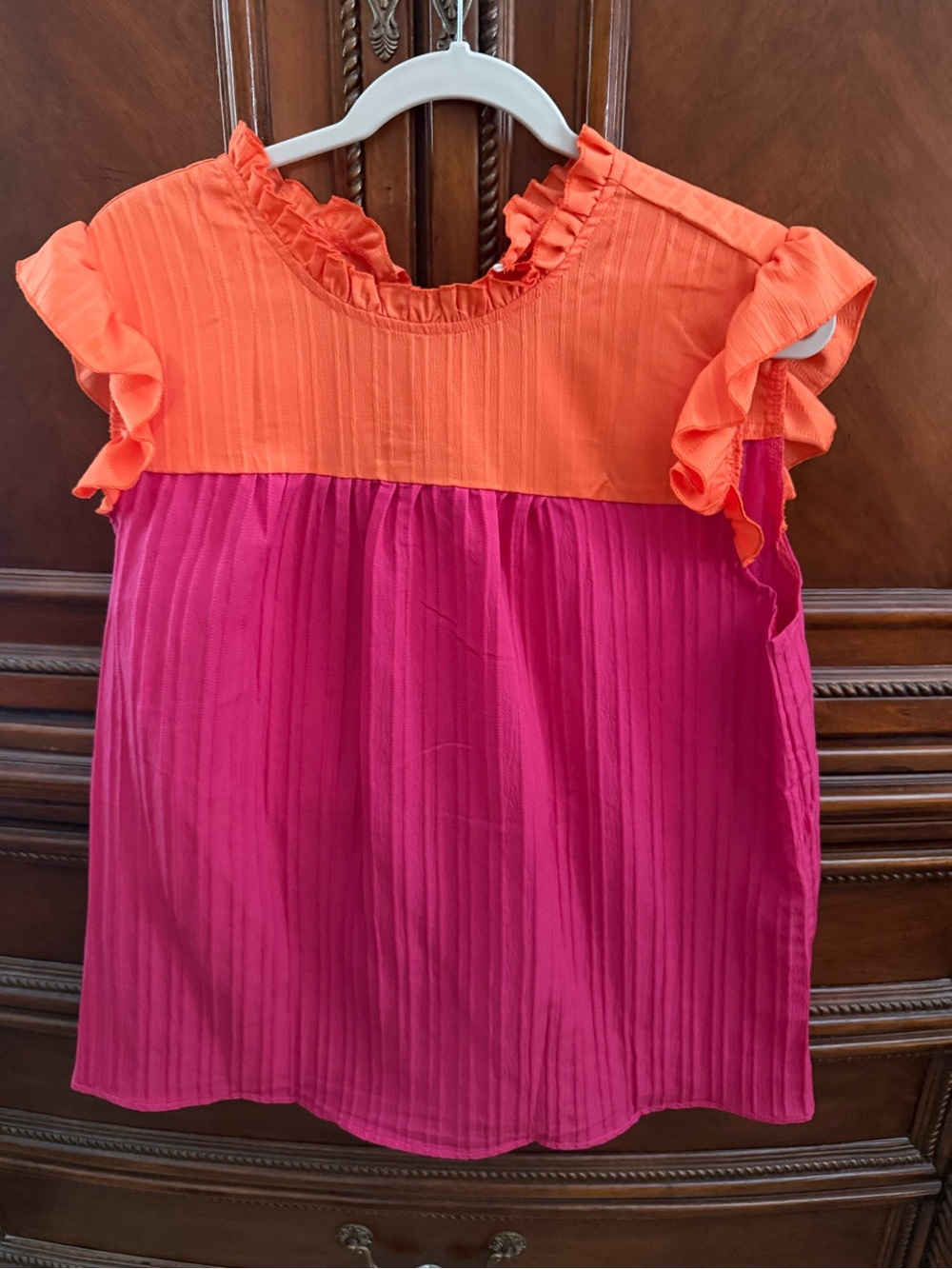 Emery Rose Bright Two-Tone Ruffle Sleeve Top - Orange & Pink - 1XL